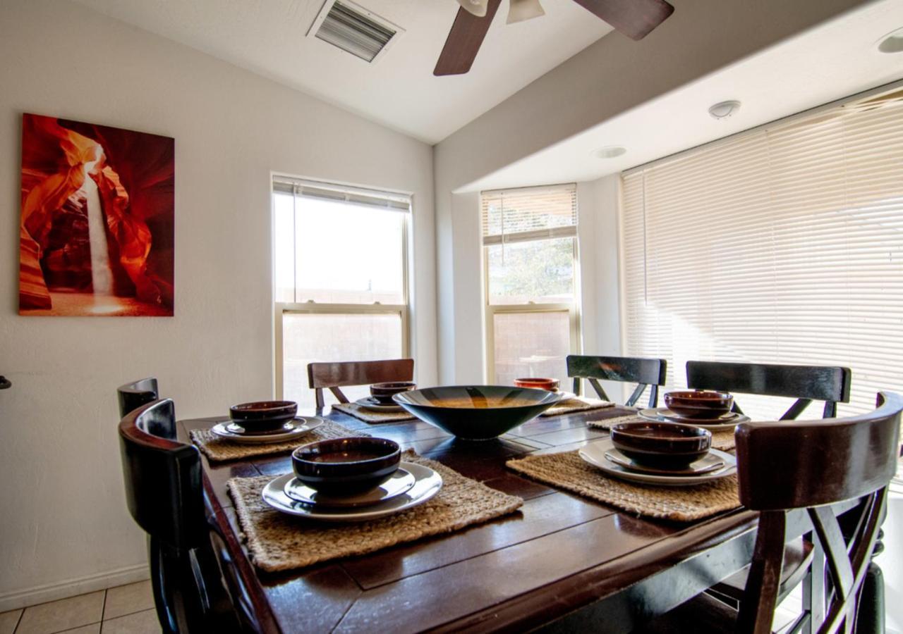 Lone Rock Retreat - 3-Bedroom Near Lake Powell Page Exterior photo